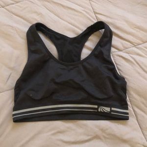 Black sports bra